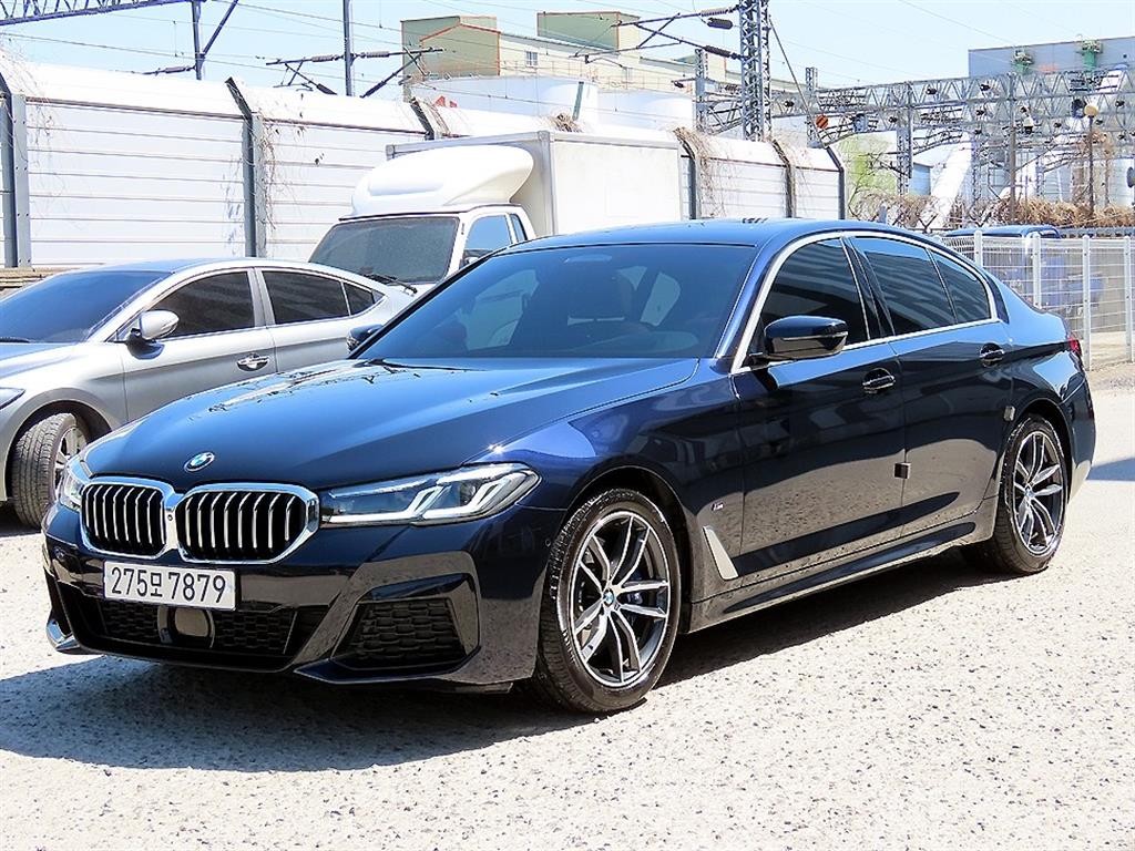 BMW 5시리즈 5시리즈 (G30) 520i M 스포츠 이미지 2