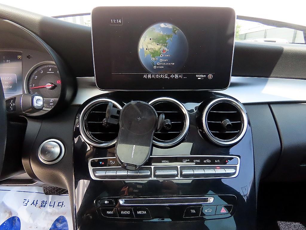 벤츠 C 클래스 C클래스 W205 C200 이미지 14