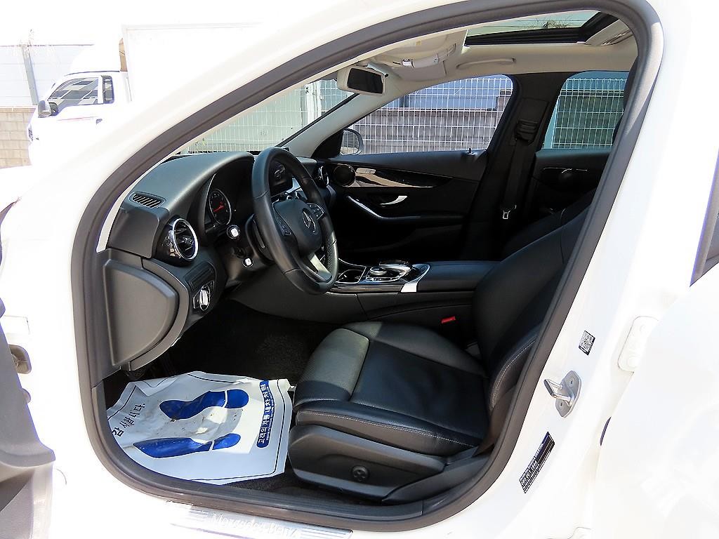 벤츠 C 클래스 C클래스 W205 C200 이미지 5