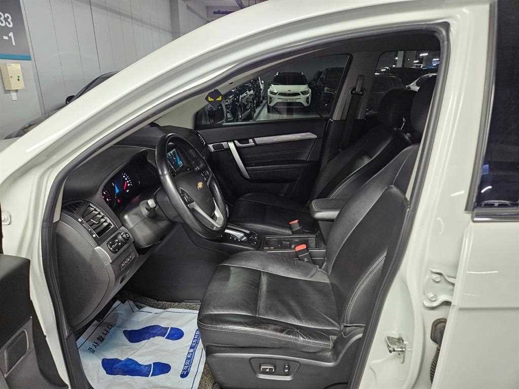 쉐보레 캡티바 2.0 2WD LTZ 이미지 9