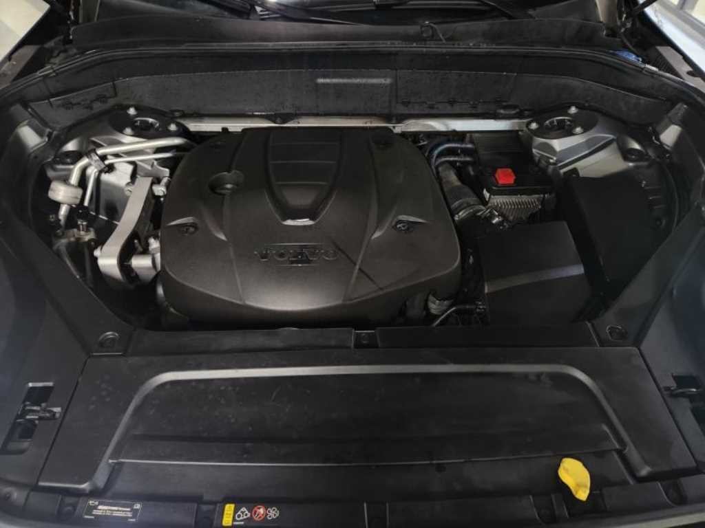 볼보 XC90 XC90 2세대 2.0 D5 AWD 모멘텀 이미지 19