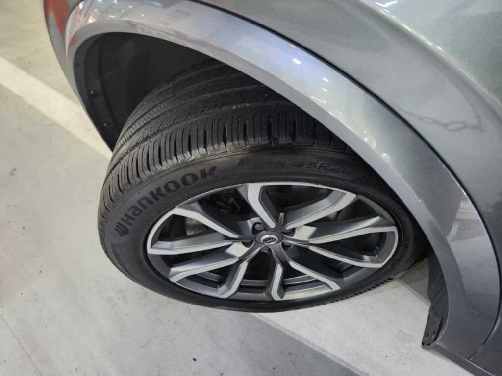 볼보 XC90 XC90 2세대 2.0 D5 AWD 모멘텀 이미지 20