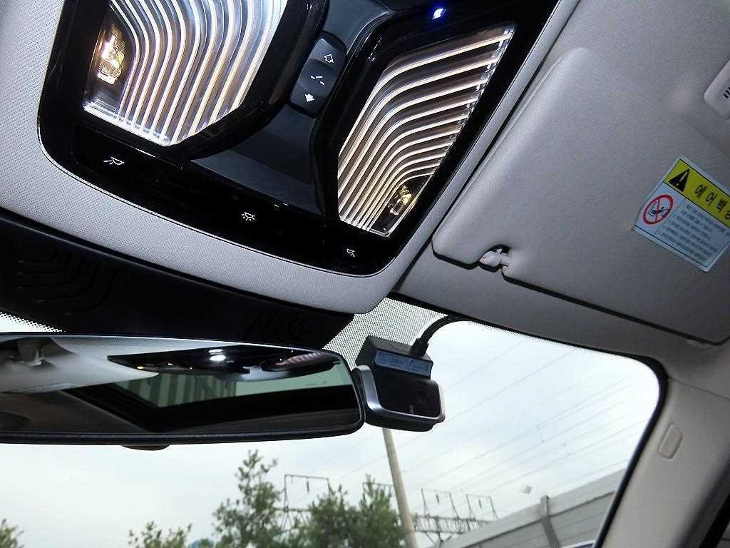 BMW 5시리즈 5시리즈 (G30) 520i 럭셔리 이미지 15