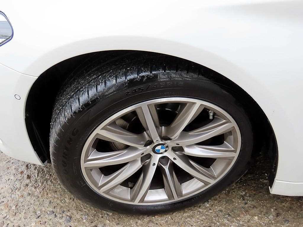 BMW 5시리즈 5시리즈 (G30) 520i 럭셔리 이미지 20