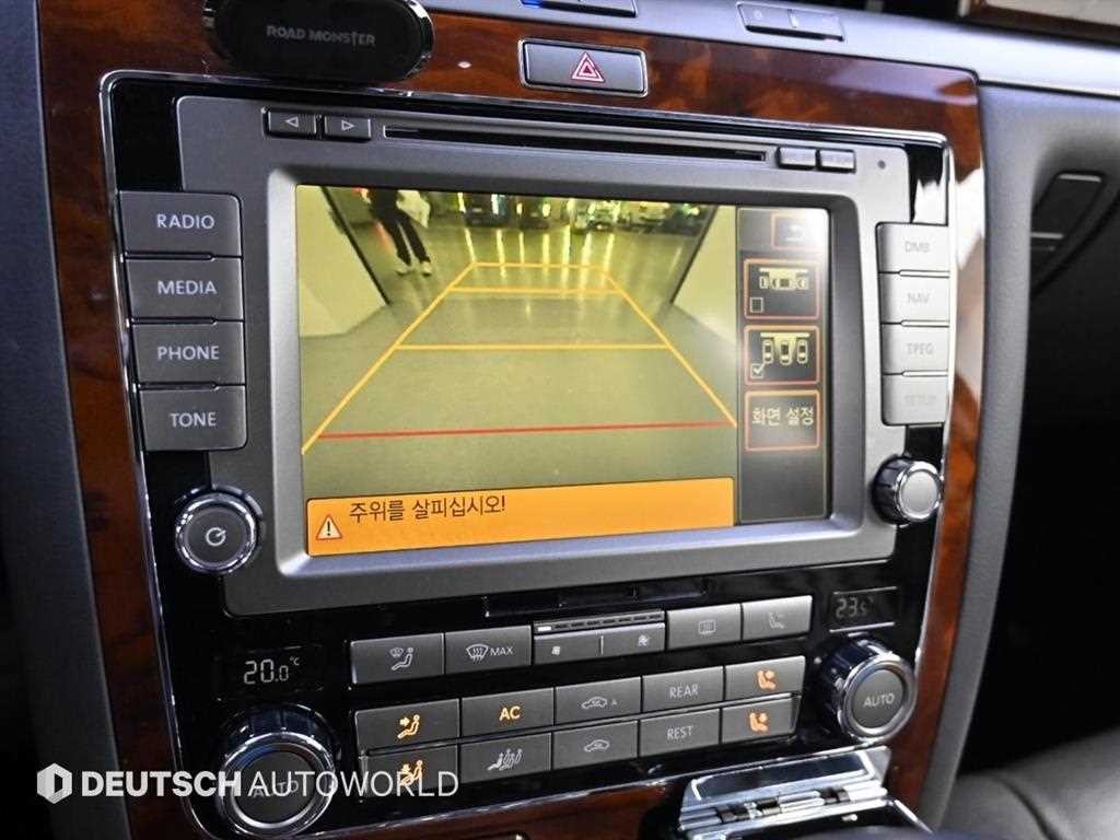 폭스바겐 페이튼 V8 4.2 LWB 이미지 15