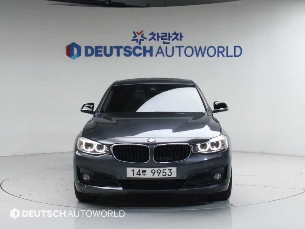 BMW 그란투리스모 3시리즈 GT (F34) GT 320d xDrive M 스포트 이미지 3