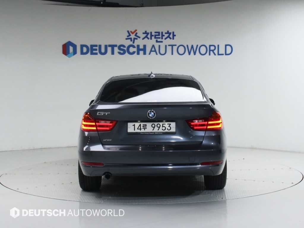 BMW 그란투리스모 3시리즈 GT (F34) GT 320d xDrive M 스포트 이미지 4