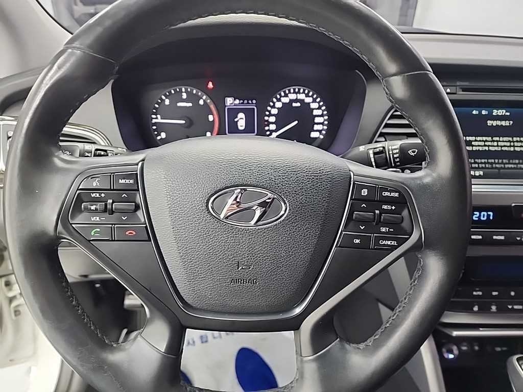 현대 쏘나타 LF 쏘나타 1.7 E-VGT 스마트 이미지 10