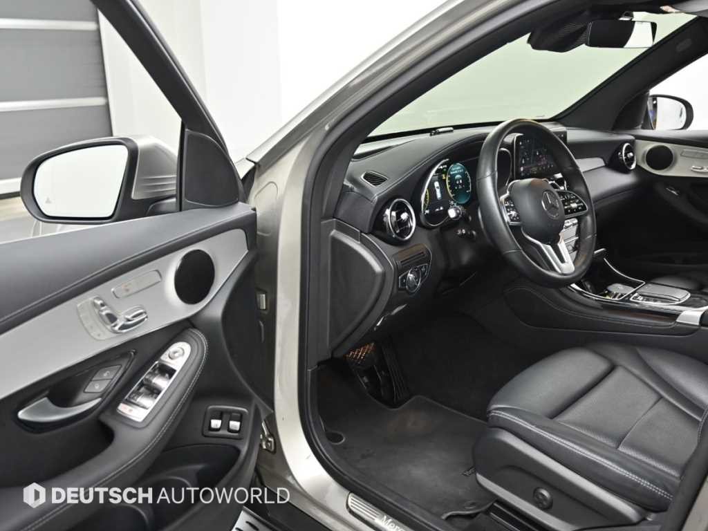 벤츠 GLC 클래스 GLC클래스 X253 GLC 300 e 4MATIC 이미지 11