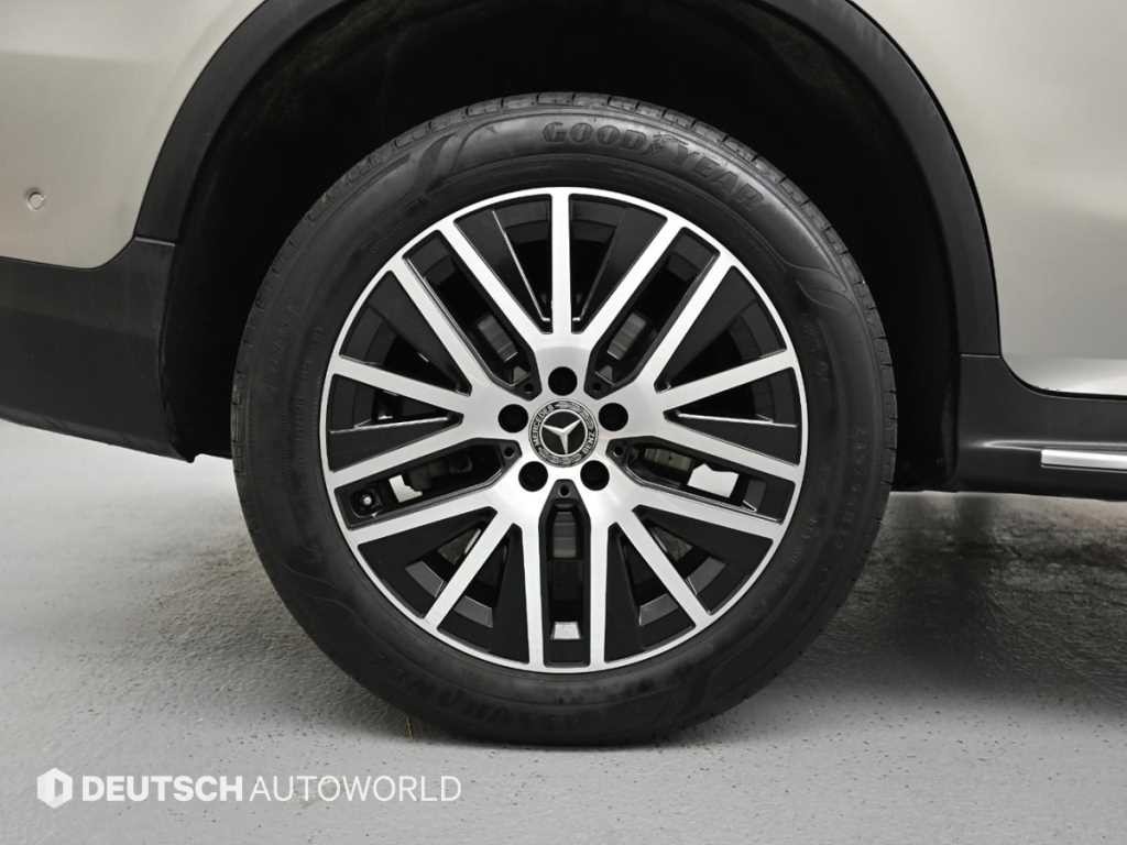 벤츠 GLC 클래스 GLC클래스 X253 GLC 300 e 4MATIC 이미지 5