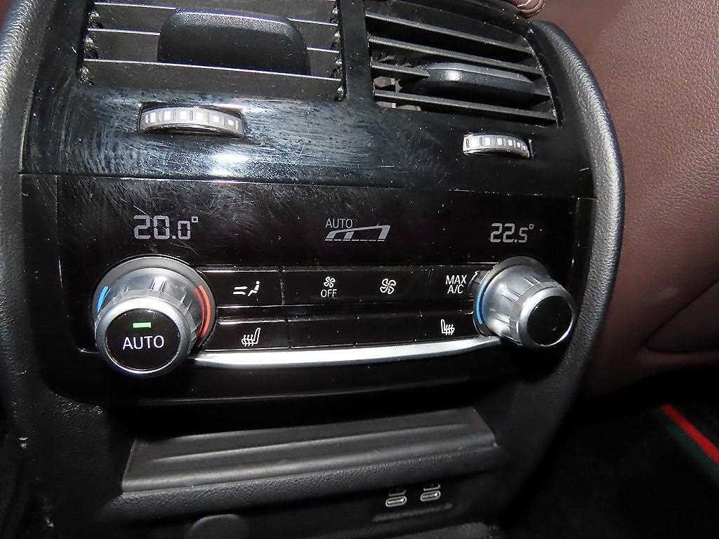 BMW 5시리즈 5시리즈 (G30) 530i xDrive M 스포츠 이미지 14
