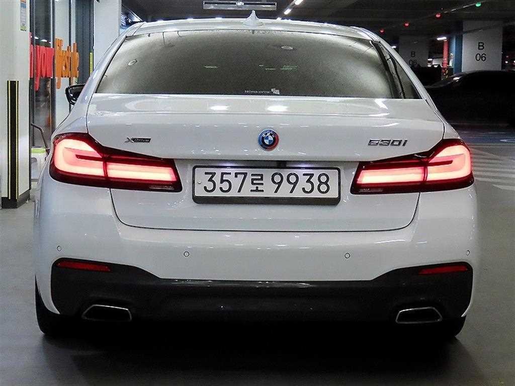 BMW 5시리즈 5시리즈 (G30) 530i xDrive M 스포츠 이미지 5