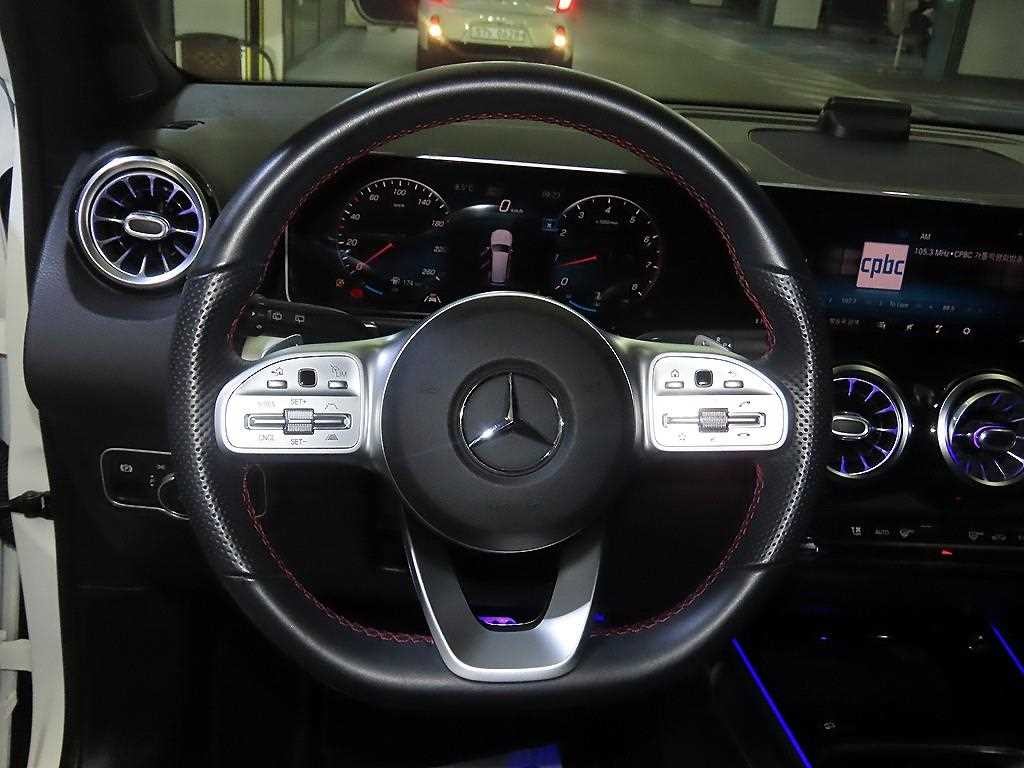 벤츠 GLB 클래스 GLB클래스 X247 GLB 250 4MATIC 이미지 8