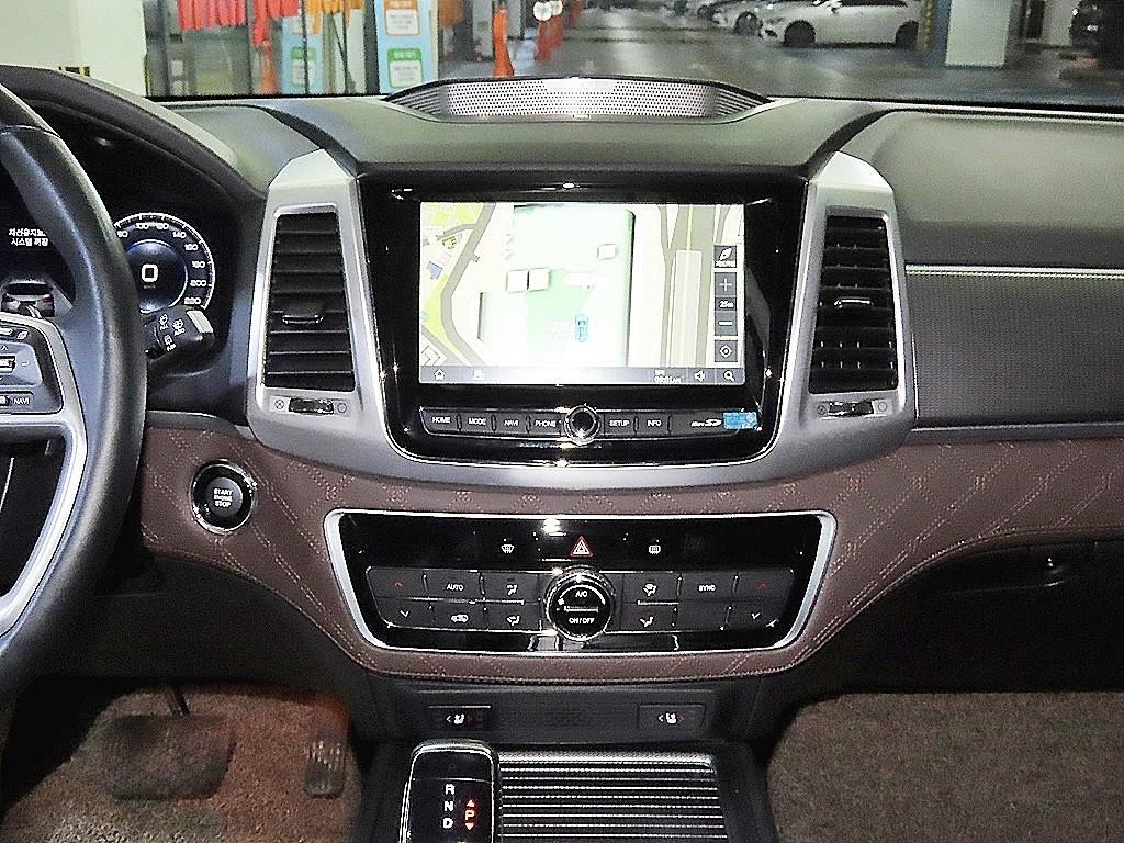 KG모빌리티(쌍용) 렉스턴 올 뉴 렉스턴 (Y450) 디젤 2.2 4WD 마스터 이미지 11