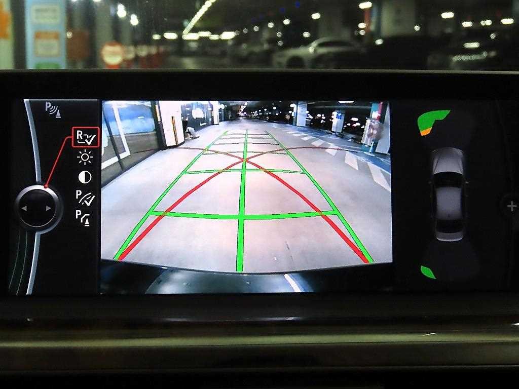 BMW 3시리즈 3시리즈 (F30) 320d 이미지 15