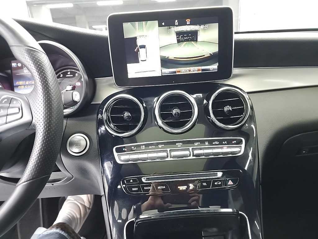 벤츠 GLC 클래스 GLC클래스 X253 GLC 350 e 4MATIC 프리미엄 이미지 10