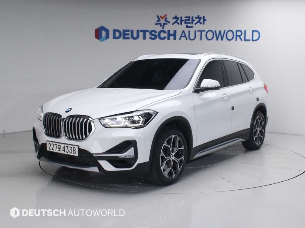 BMW X1 X1 (F48) xDrive 20i xLine 스페셜에디션 이미지 1