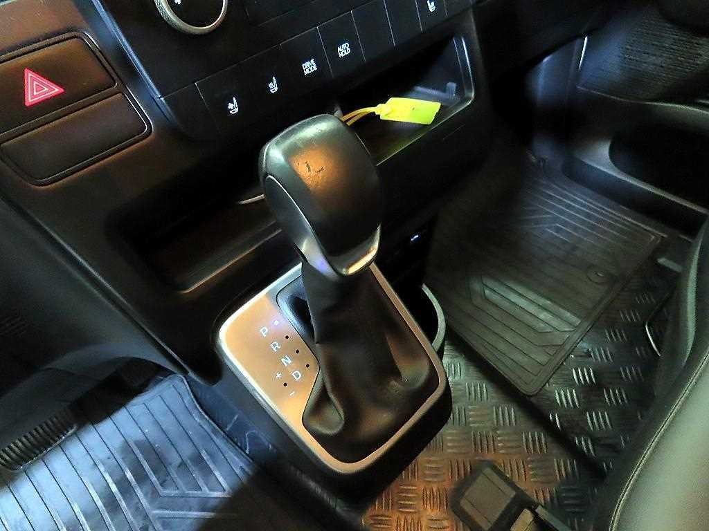 현대 스타리아 2WD 디젤 카고 모던 3인승 이미지 11