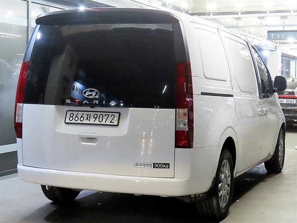 현대 스타리아 2WD 디젤 카고 모던 3인승 이미지 4