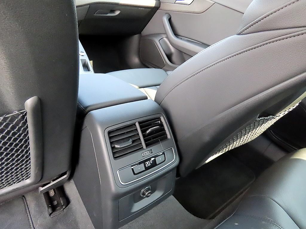 아우디 A4 A4 (B9) 40 TFSI 프리미엄 이미지 17