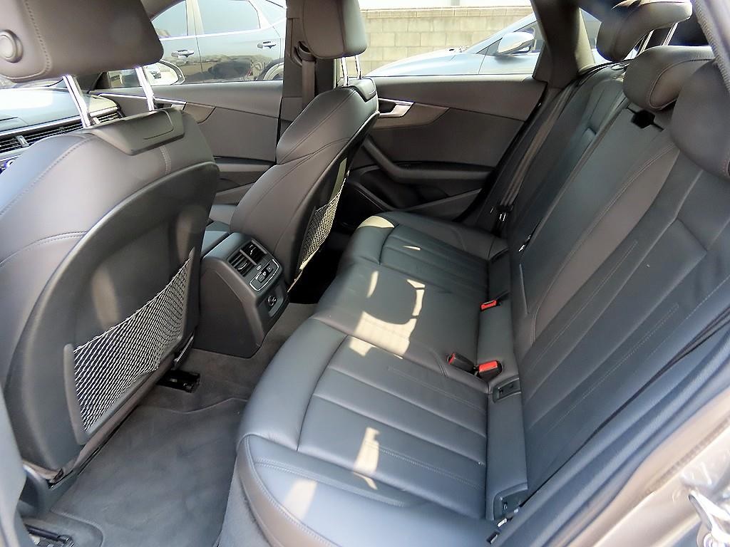 아우디 A4 A4 (B9) 40 TFSI 프리미엄 이미지 6