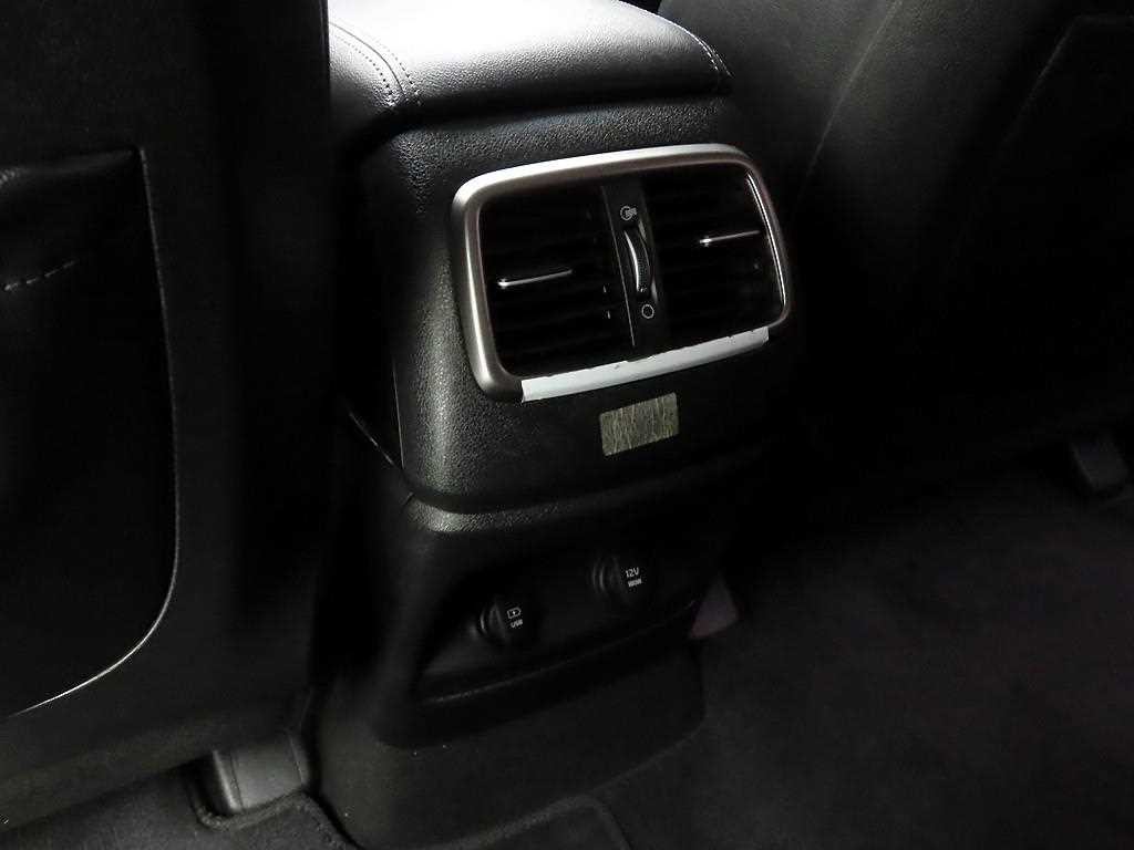 기아 쏘렌토 더 뉴 쏘렌토 디젤 2.2 2WD 프레스티지 이미지 17