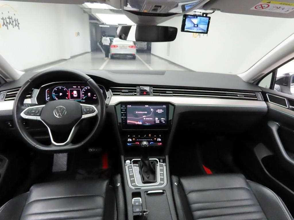 폭스바겐 파사트 파사트GT(B8) 2.0 TDI 프레스티지 이미지 6