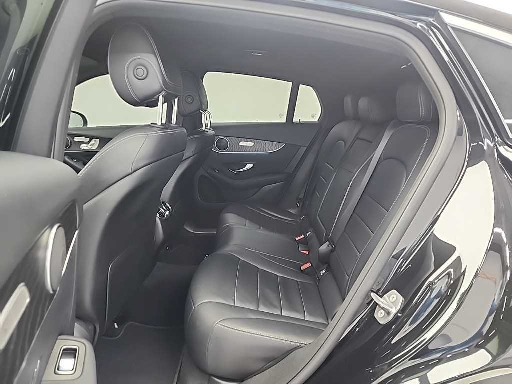 벤츠 GLC 클래스 GLC클래스 X253 GLC 300 4MATIC 쿠페 이미지 12