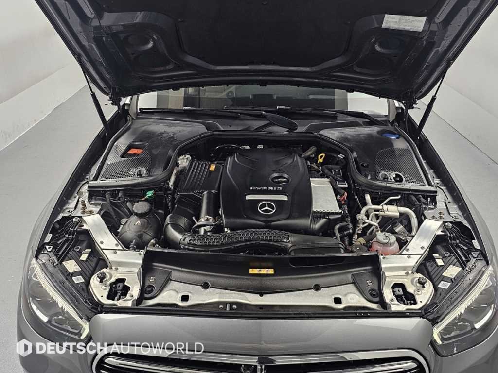벤츠 E 클래스 E-클래스 W213 E300e 4MATIC 익스클루시브 이미지 6