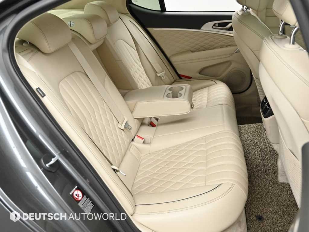 제네시스 G70 3.3T 스포츠 AWD 프레스티지 이미지 12
