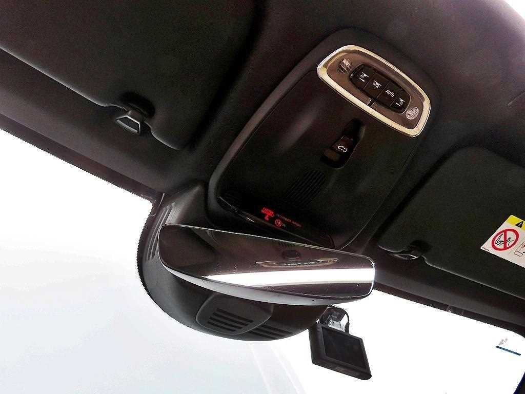 볼보 XC60 XC60(2세대) B6 AWD 인스크립션 이미지 14
