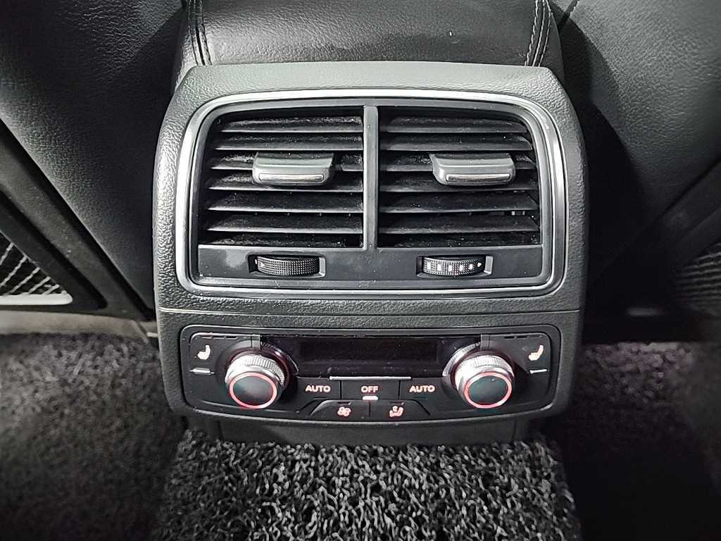 아우디 A7 3.0 TFSI 콰트로 엔트리 이미지 13