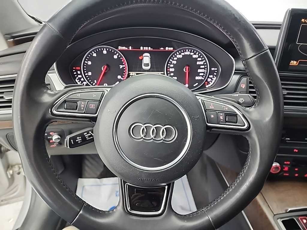 아우디 A7 3.0 TFSI 콰트로 엔트리 이미지 9