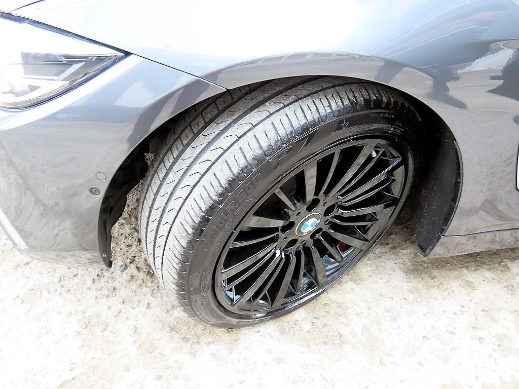 BMW 4시리즈 4시리즈 (F32) 420d 그란쿠페 럭셔리 이미지 20