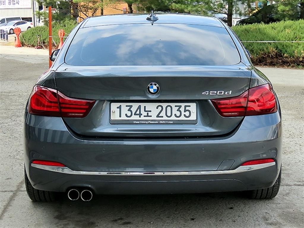 BMW 4시리즈 4시리즈 (F32) 420d 그란쿠페 럭셔리 이미지 4