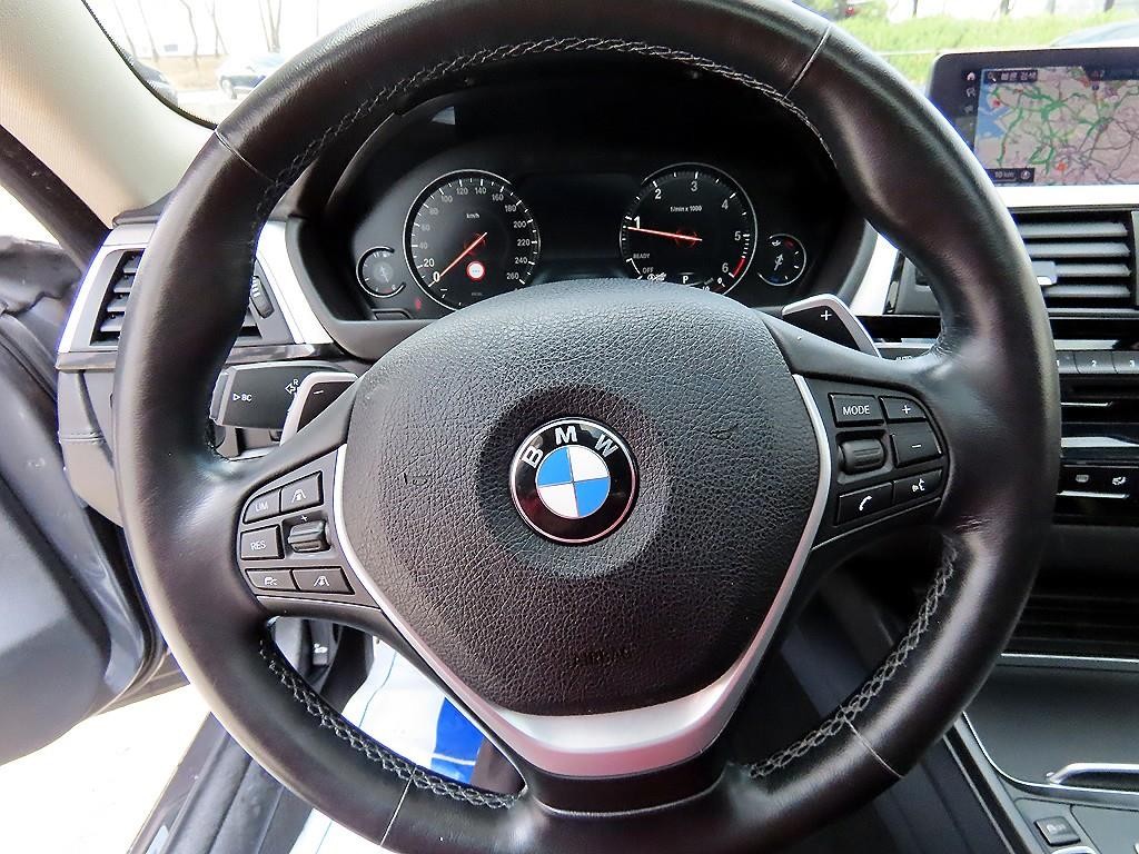BMW 4시리즈 4시리즈 (F32) 420d 그란쿠페 럭셔리 이미지 8