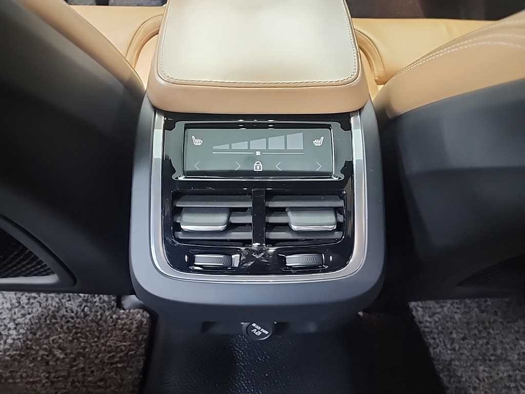 볼보 S90 T5 인스크립션 이미지 13
