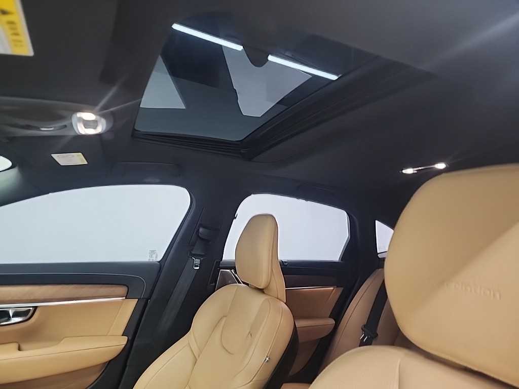 볼보 S90 T5 인스크립션 이미지 14