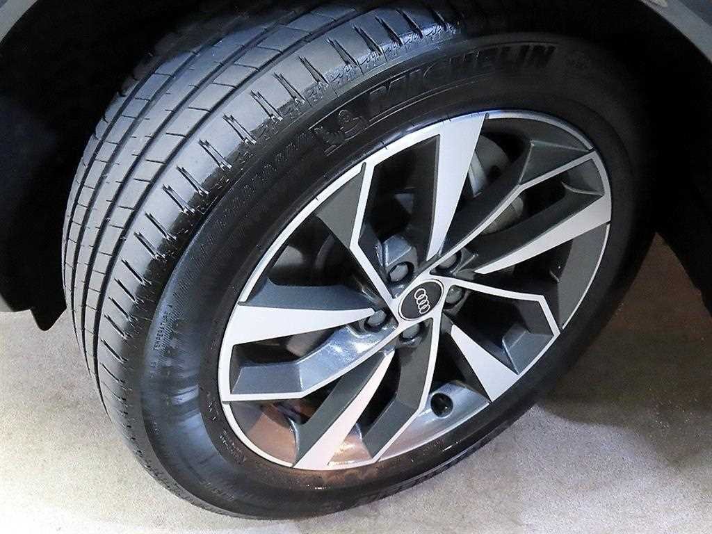 아우디 Q5 Q5 (FY) 45 TFSI 콰트로 스포트백 이미지 20
