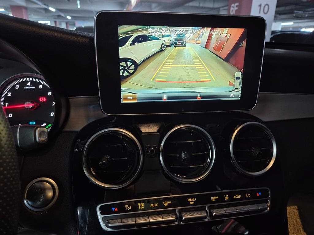 벤츠 GLC 클래스 GLC클래스 X253 GLC 350 e 4MATIC 이미지 16