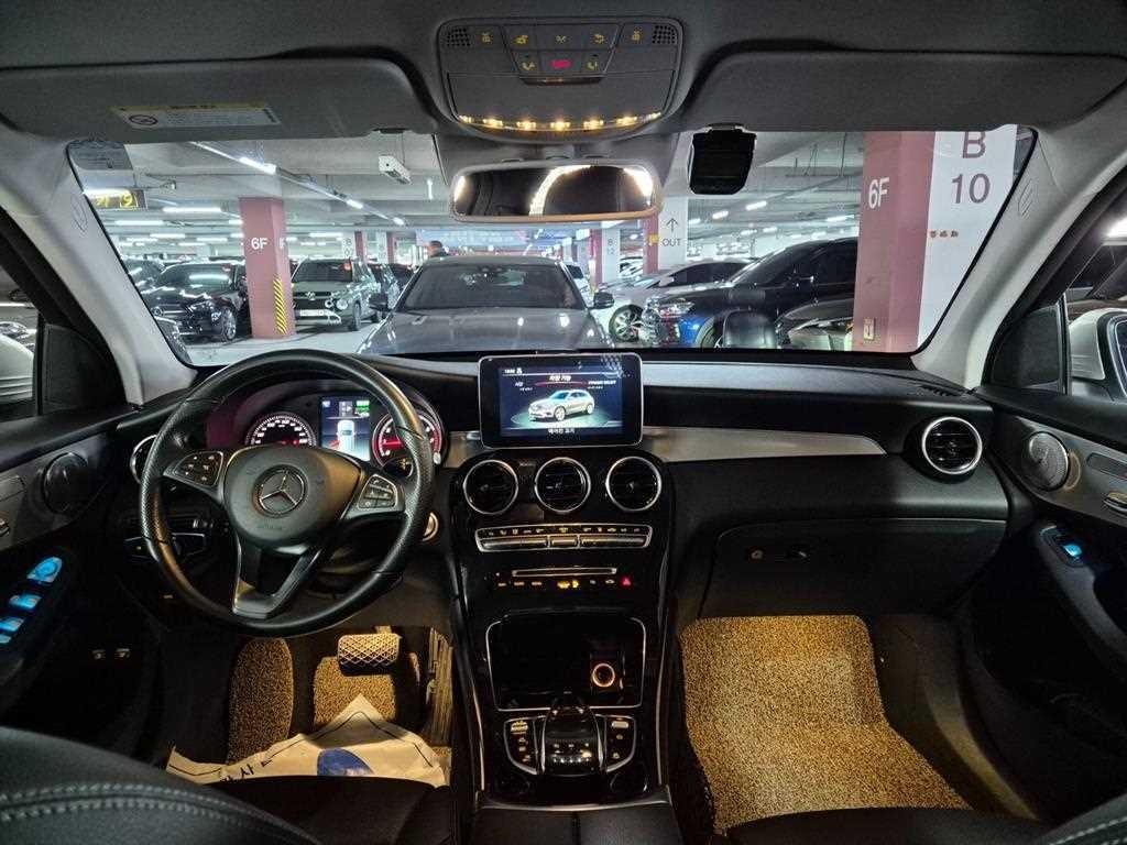 벤츠 GLC 클래스 GLC클래스 X253 GLC 350 e 4MATIC 이미지 5