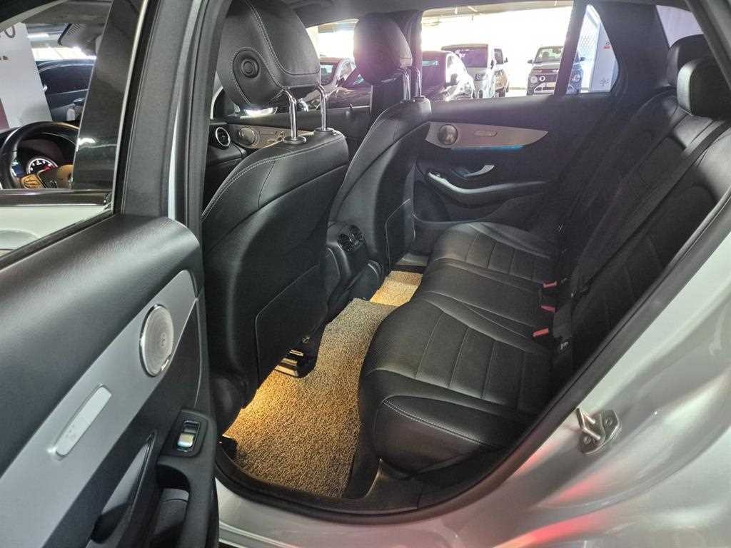 벤츠 GLC 클래스 GLC클래스 X253 GLC 350 e 4MATIC 이미지 8