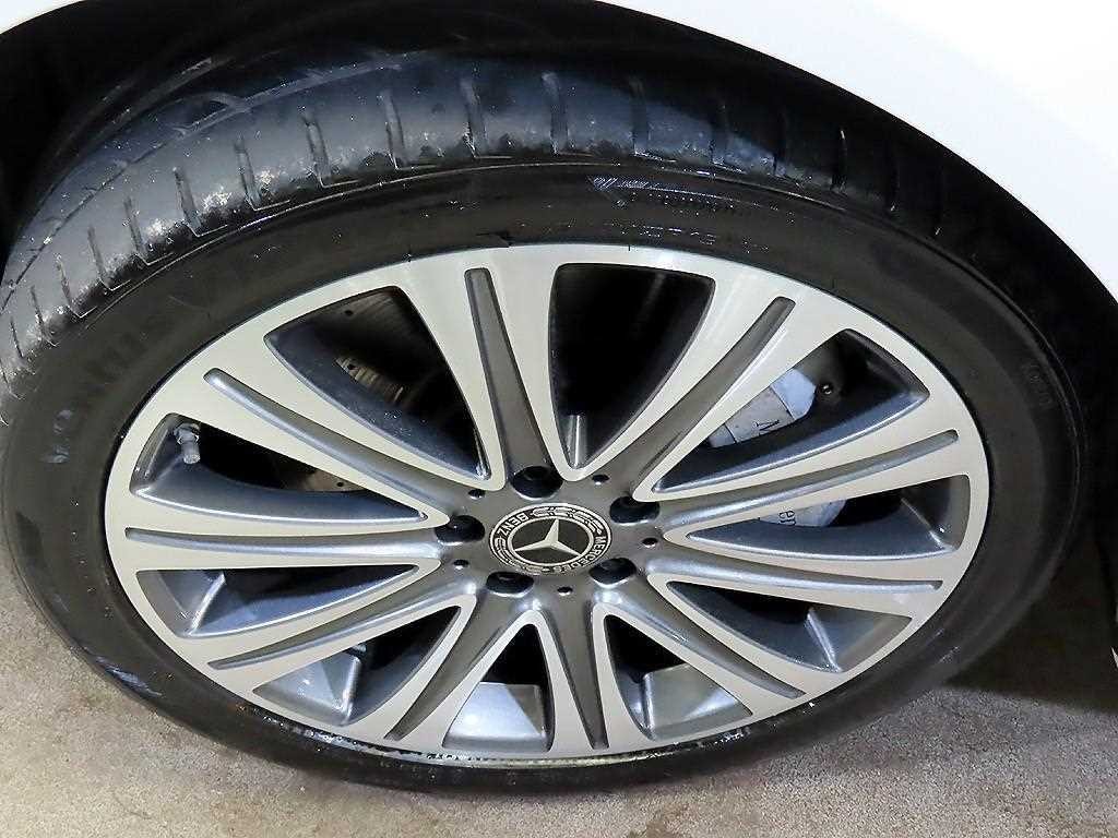 벤츠 E 클래스 E-클래스 W213 E450 4MATIC 익스클루시브 이미지 20