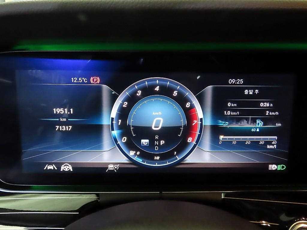 벤츠 E 클래스 E-클래스 W213 E450 4MATIC 익스클루시브 이미지 9