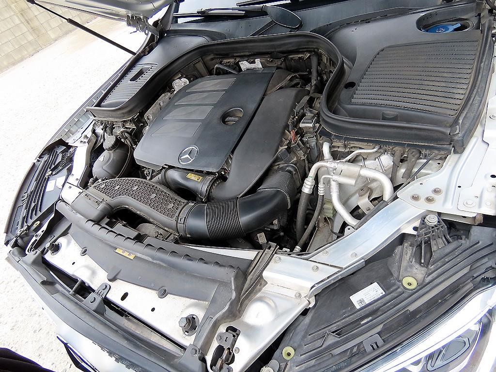 벤츠 GLC 클래스 GLC클래스 X253 GLC 300 4MATIC 쿠페 이미지 19