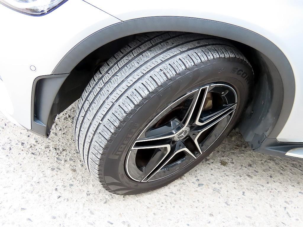 벤츠 GLC 클래스 GLC클래스 X253 GLC 300 4MATIC 쿠페 이미지 20