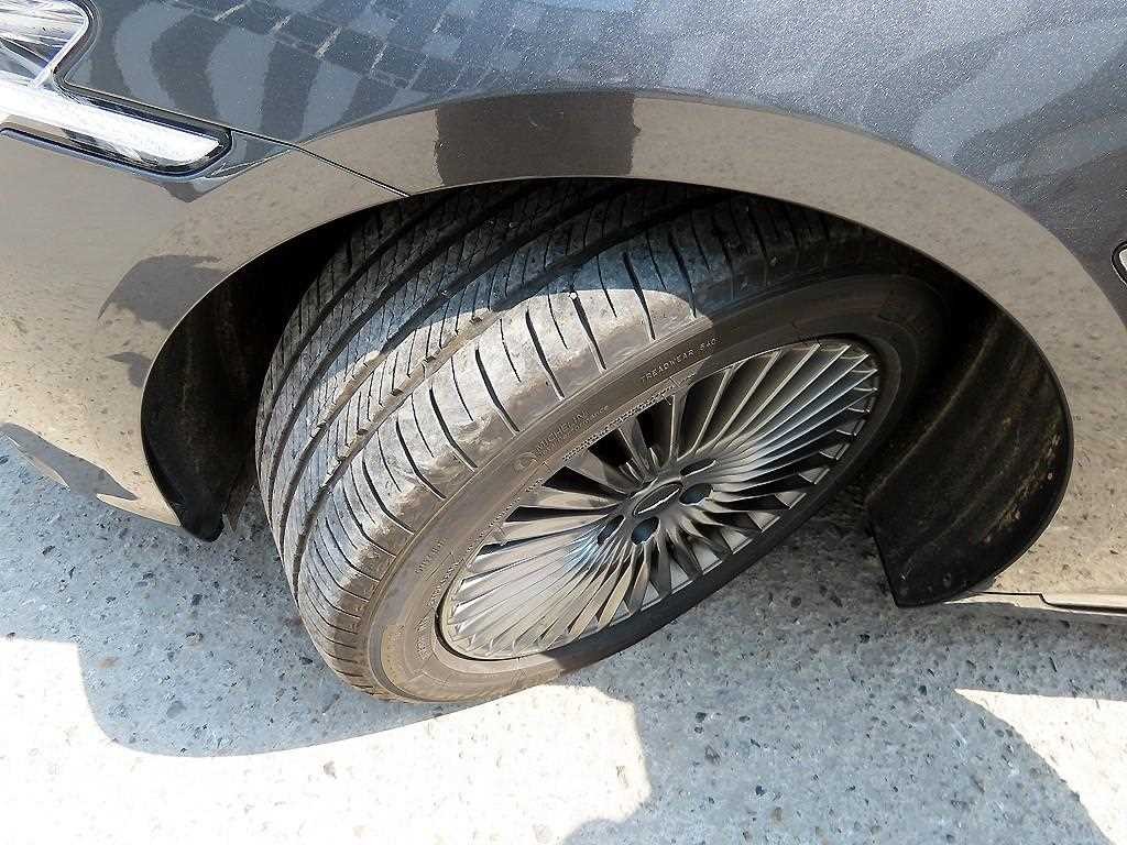 제네시스 G90 3.3 T AWD 럭셔리 이미지 20