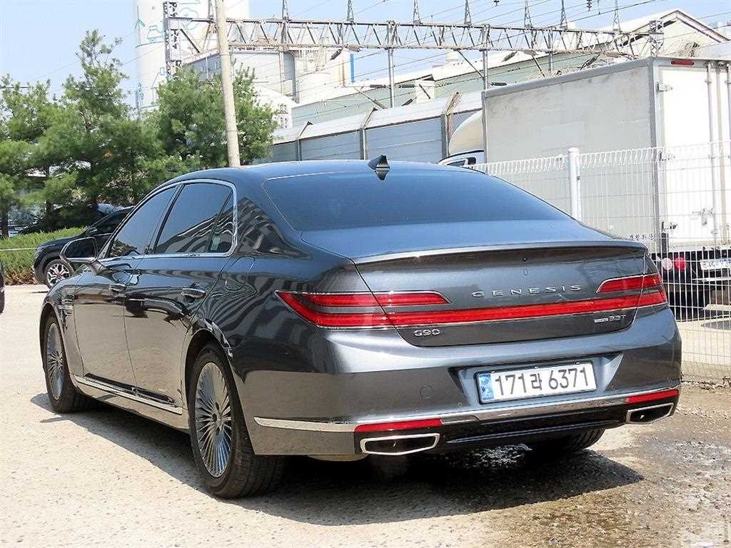 제네시스 G90 3.3 T AWD 럭셔리 이미지 3