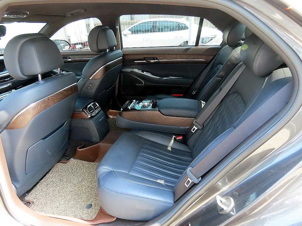 제네시스 G90 3.3 T AWD 럭셔리 이미지 6