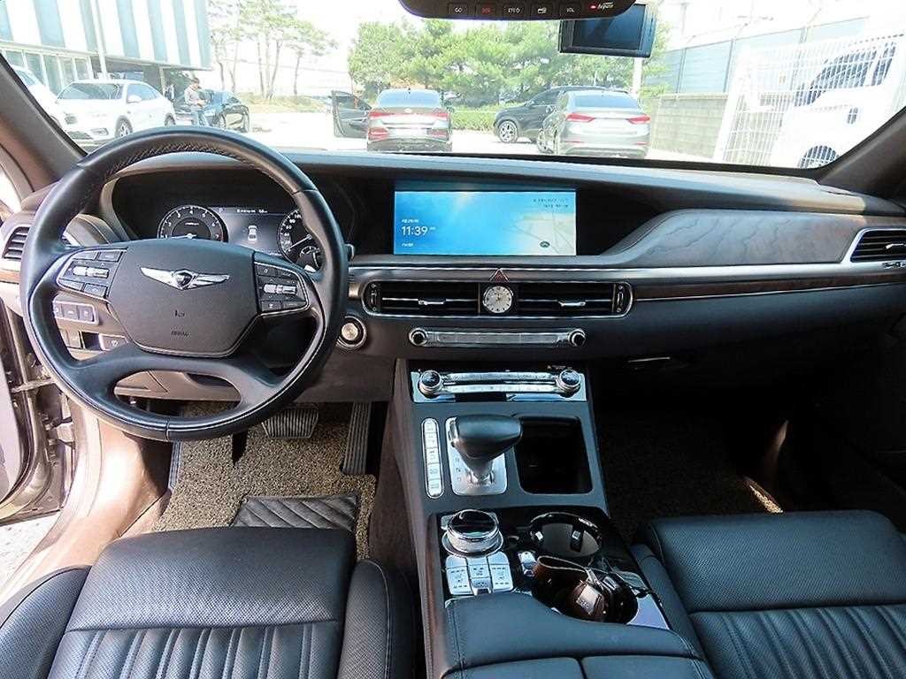 제네시스 G90 3.3 T AWD 럭셔리 이미지 7